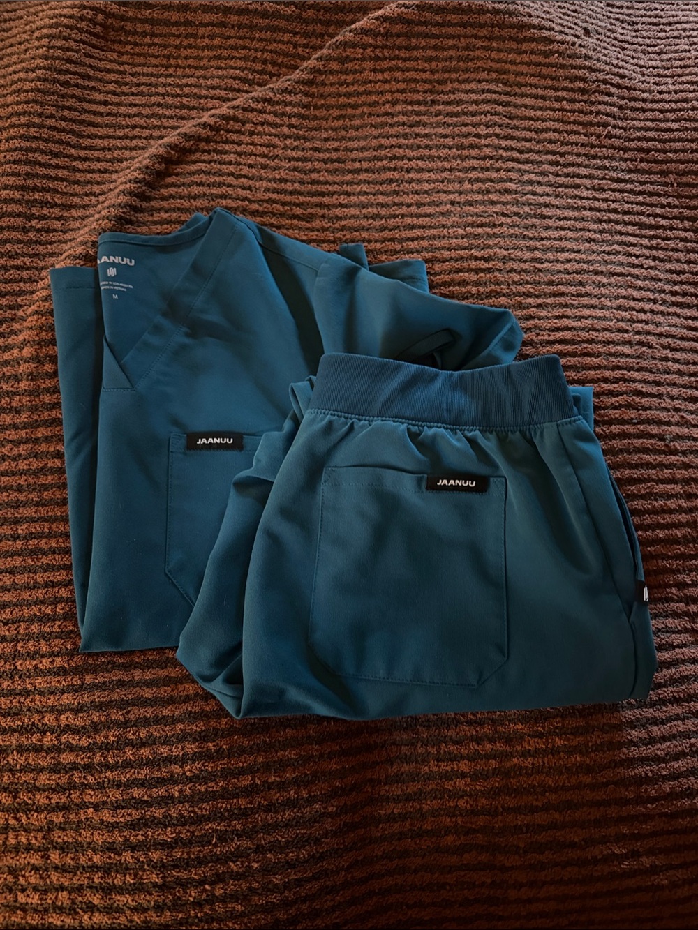 Jaanuu Women's Teal Jogger Scrub Set